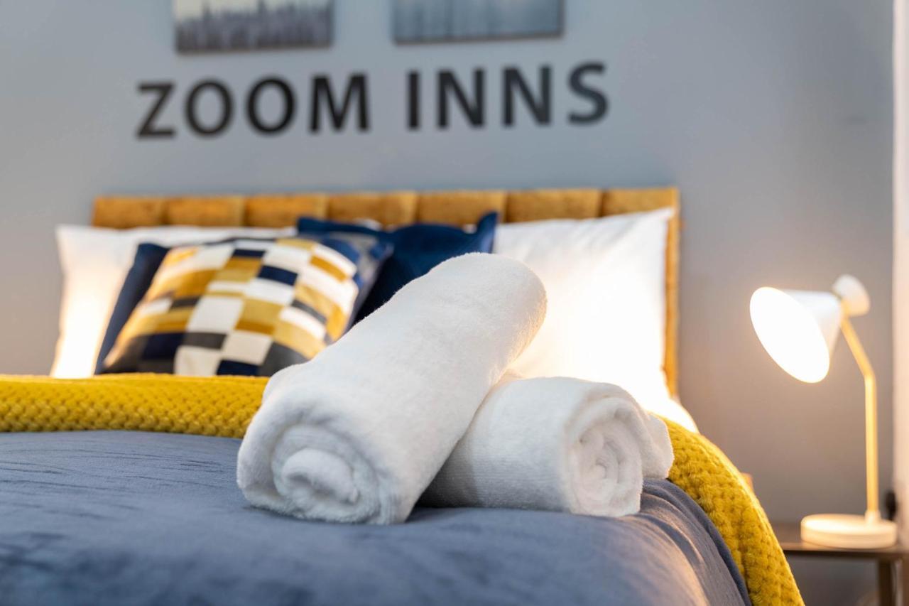 Comfy, Modern Studio With Netflix Apartment Birmingham Bagian luar foto